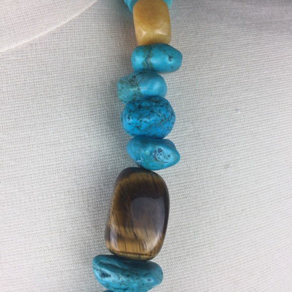 Faux Turquoise Dyed Stone Tribal Inspired Bohemian Statement Necklace - Picture 6 of 10